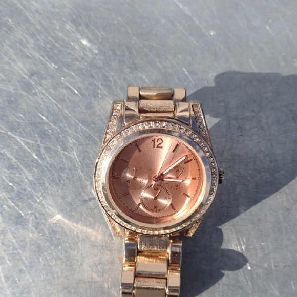 Mossi Rose Gold Women's Watch - Picture 1 of 2